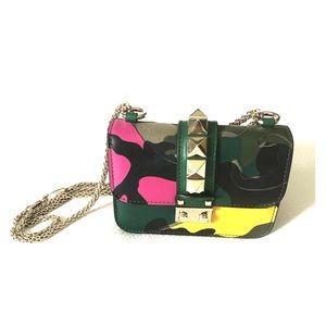 valentino rockstud camo bag